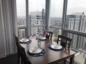 Kashaneh Guest House - Yonge Street Toronto Canada